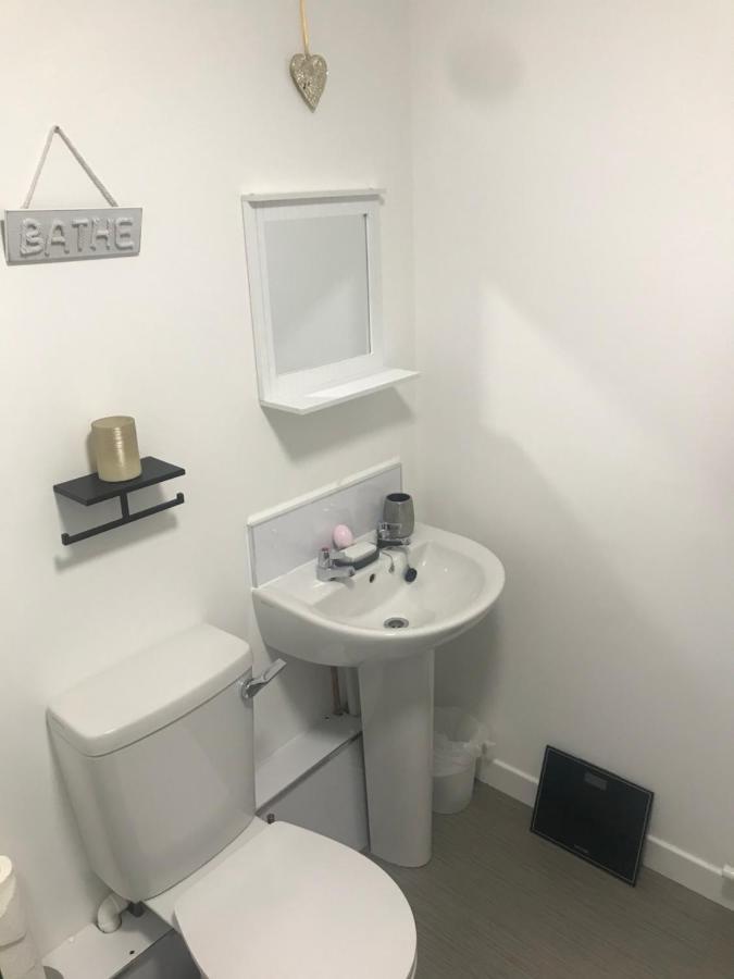 Modern And Bright Home In Quiet And Central Area 因弗内斯 外观 照片